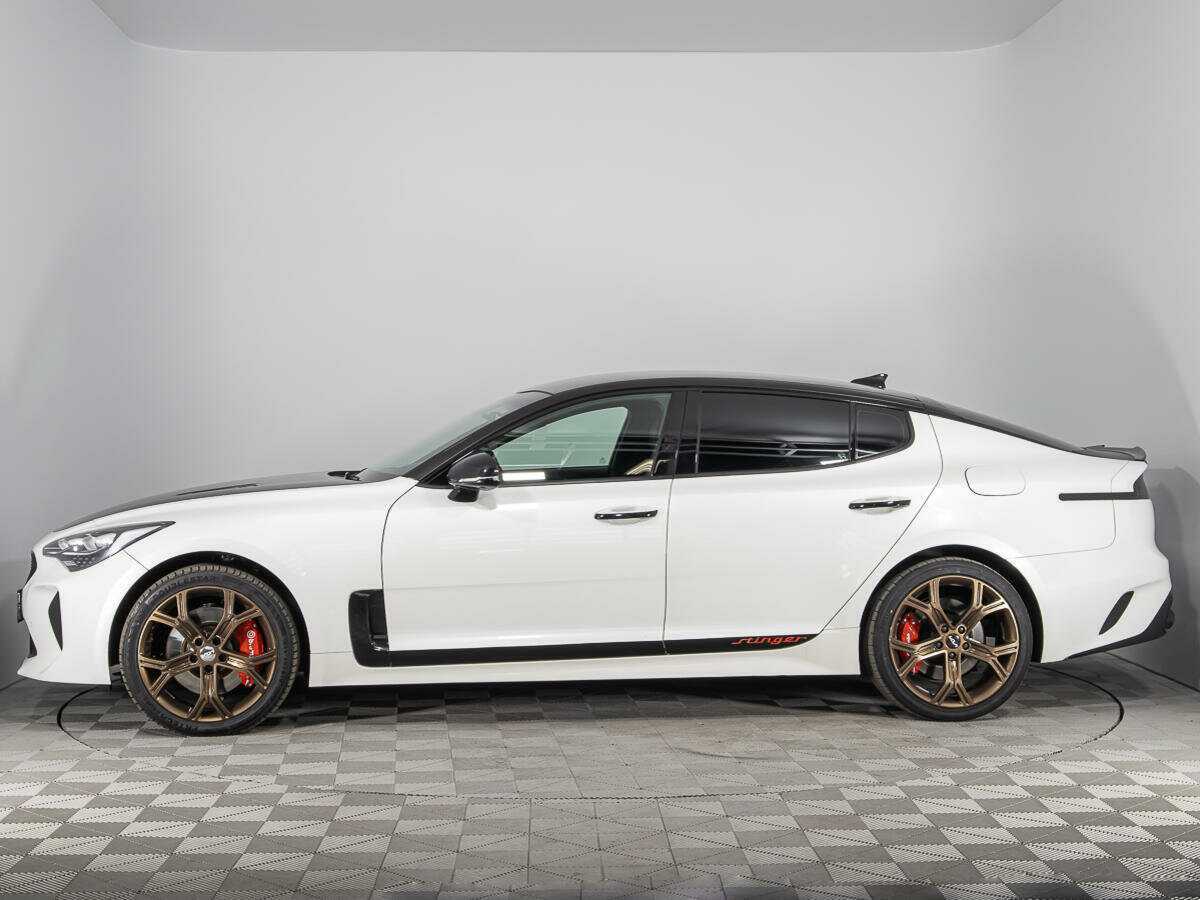 Kia Stinger с пробегом — 2018 год. Фото: #7