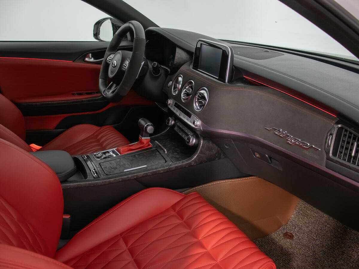 Kia Stinger с пробегом — 2018 год. Фото: #8