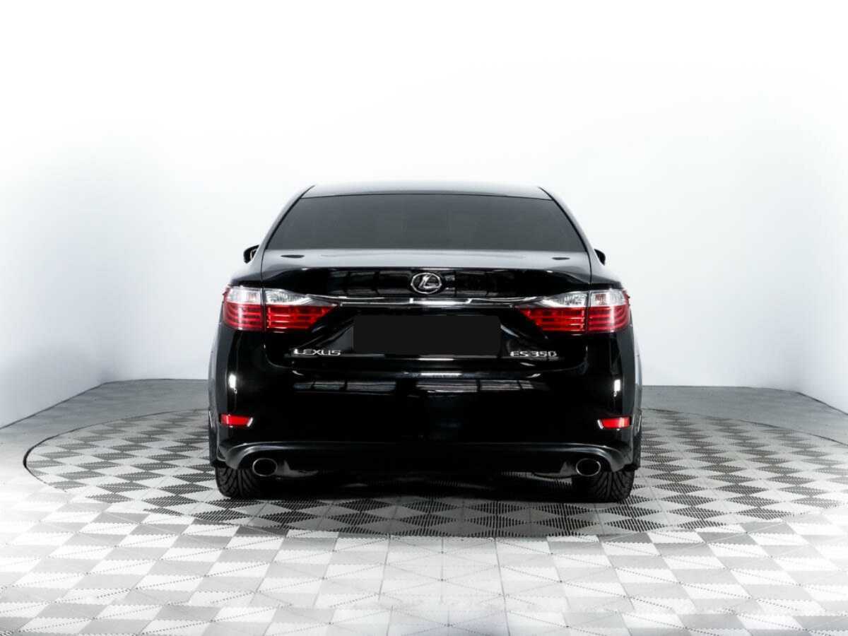 Lexus ES с пробегом — 2014 год. Фото: #5