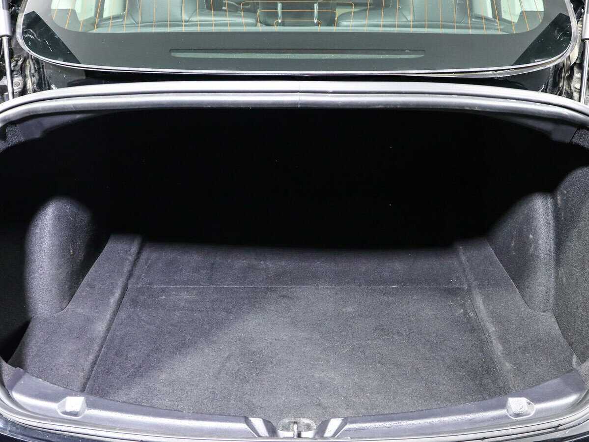 Tesla Model 3 с пробегом — 2018 год. Фото: #15