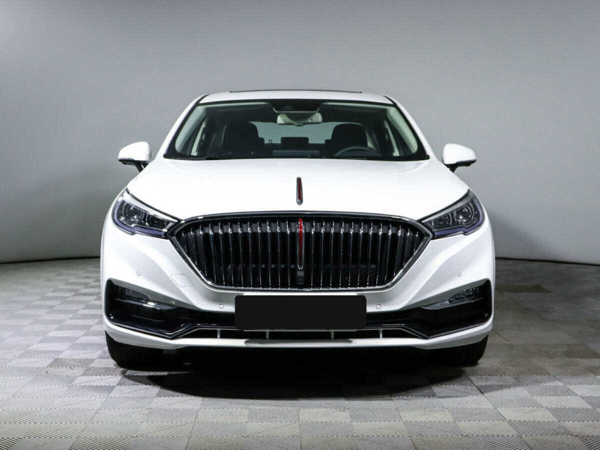 Hongqi H5 с пробегом — 2022 год. Фото: #1