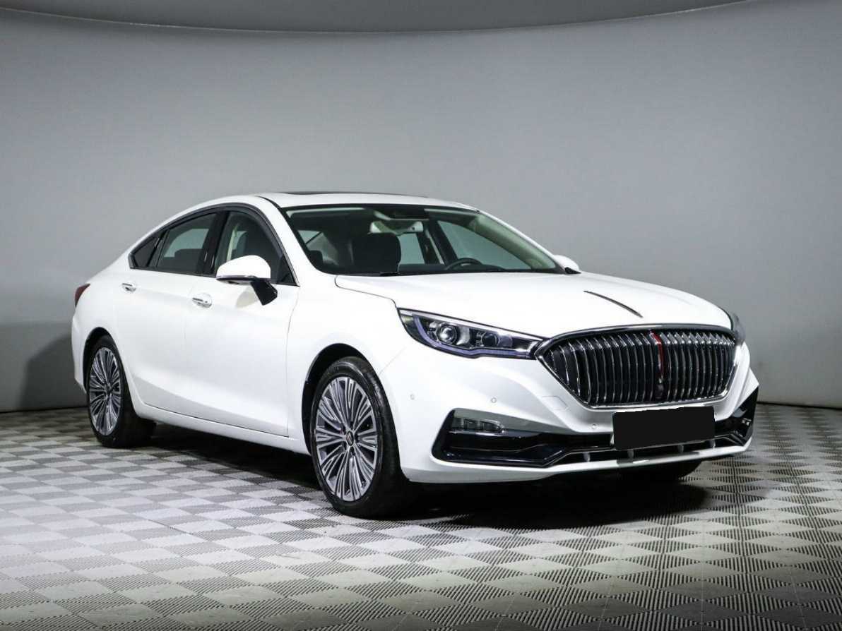 Hongqi H5 с пробегом — 2022 год. Фото: #2
