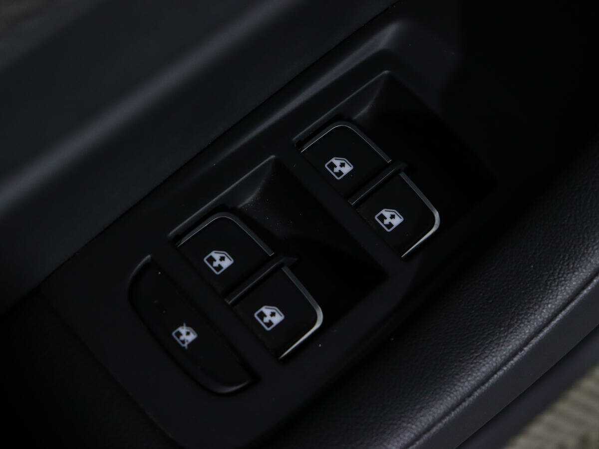 Hongqi H5 с пробегом — 2022 год. Фото: #17