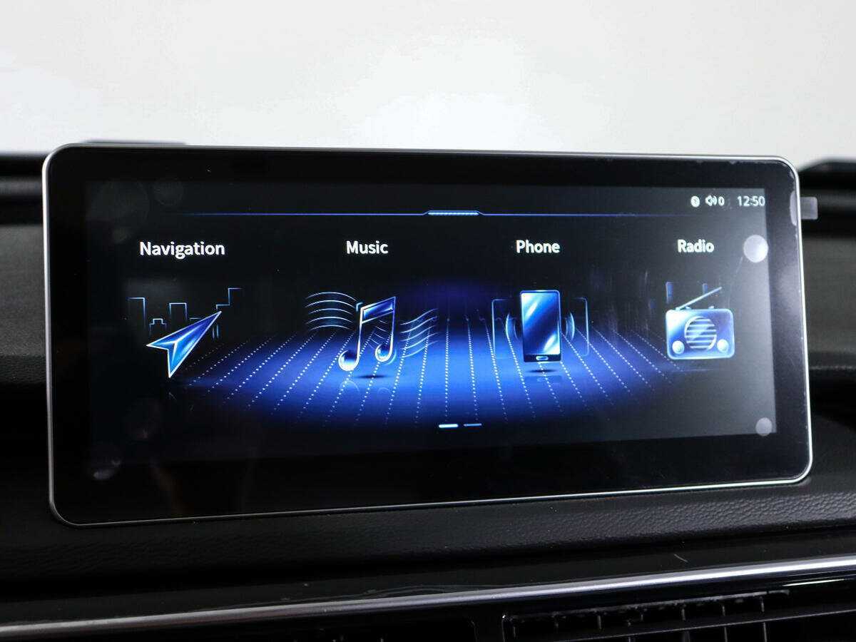 Hongqi H5 с пробегом — 2022 год. Фото: #24