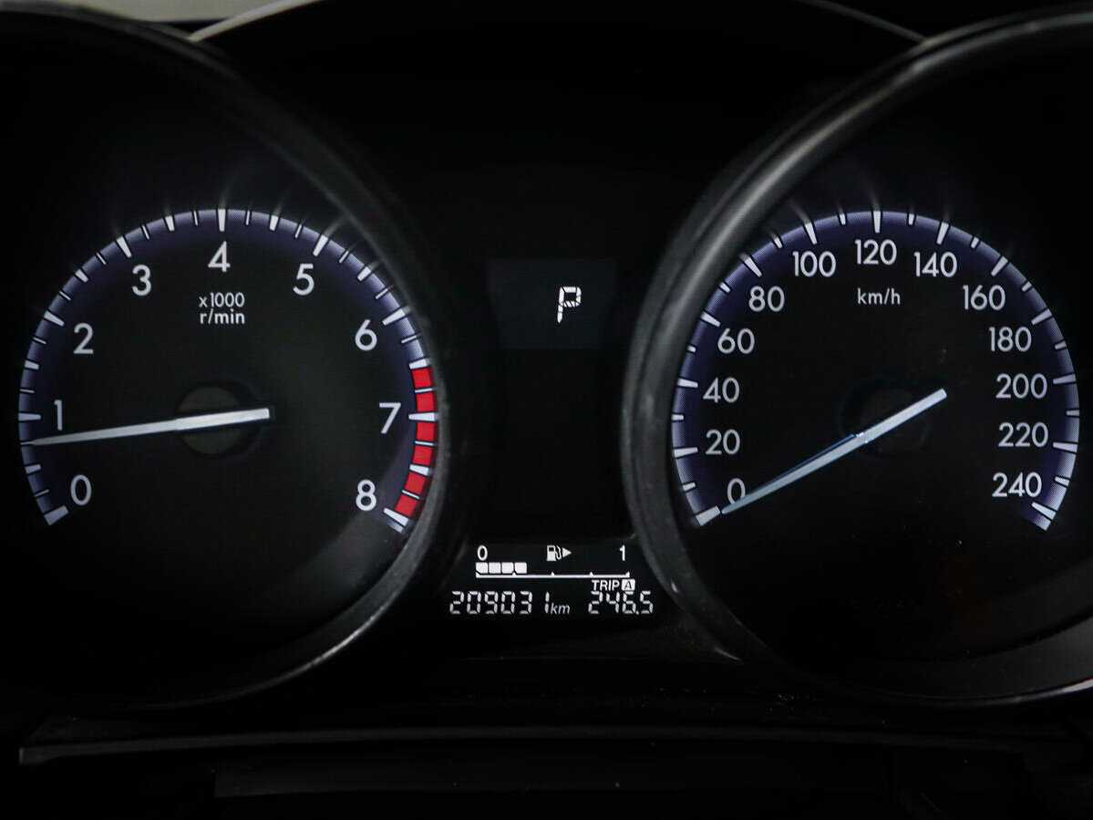 Mazda 3 с пробегом — 2012 год. Фото: #8