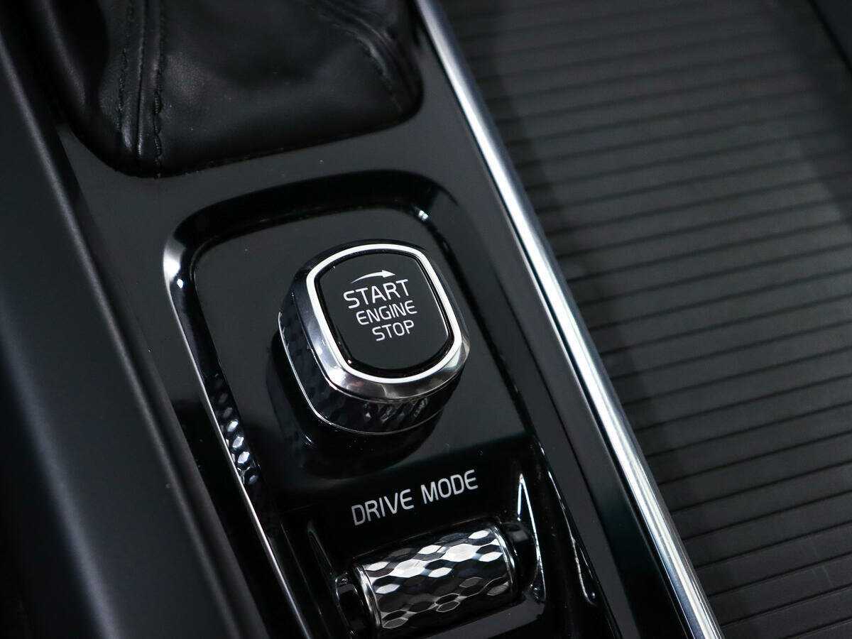 Volvo XC60 с пробегом — 2020 год. Фото: #17