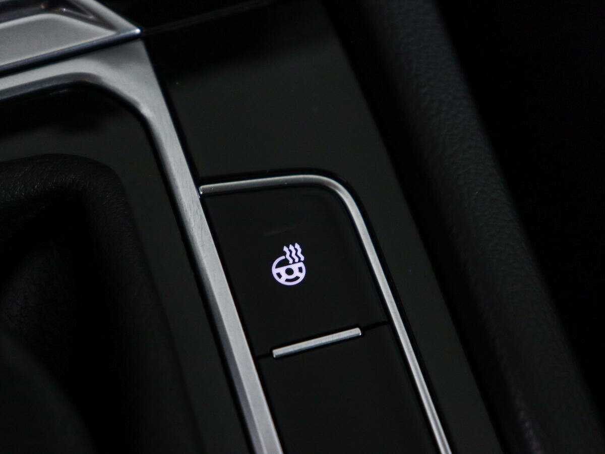 Volkswagen Passat с пробегом — 2017 год. Фото: #19