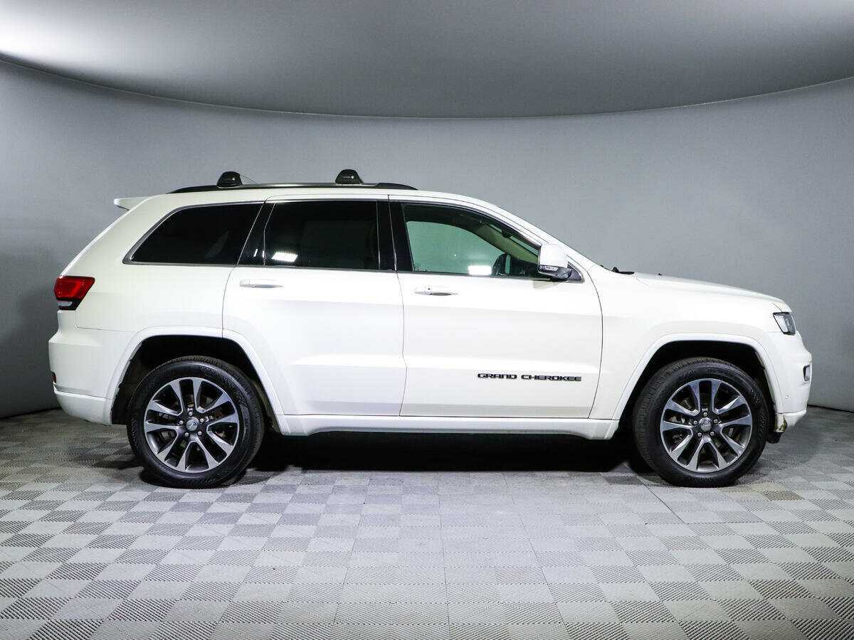 Jeep Grand Cherokee с пробегом — 2018 год. Фото: #3