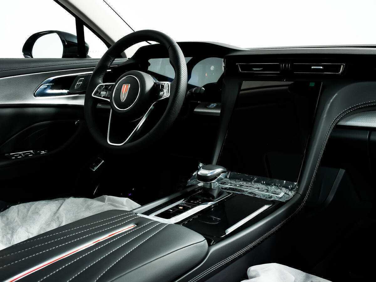 Hongqi H5 с пробегом — 2023 год. Фото: #8