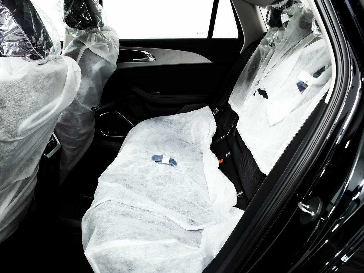 Hongqi H5 с пробегом — 2023 год. Фото: #11