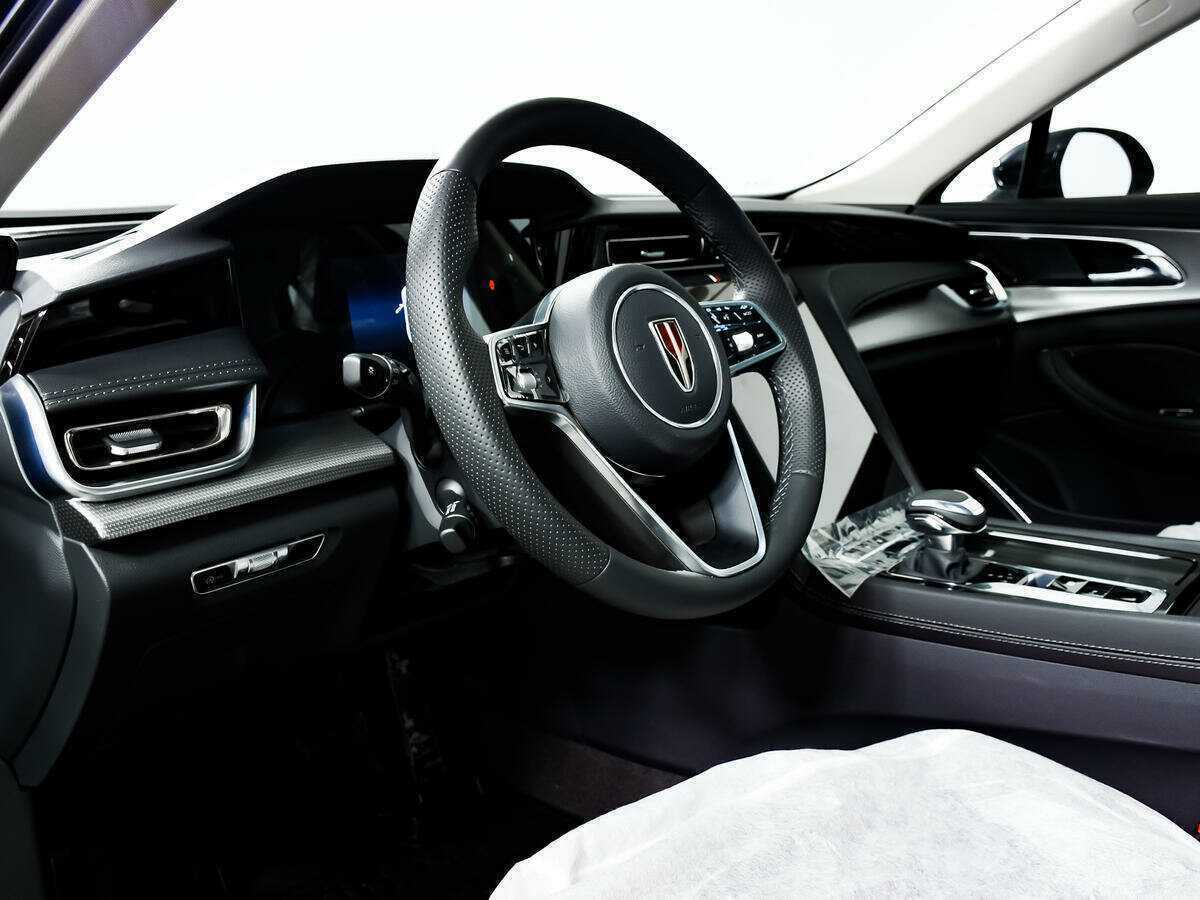 Hongqi H5 с пробегом — 2023 год. Фото: #12