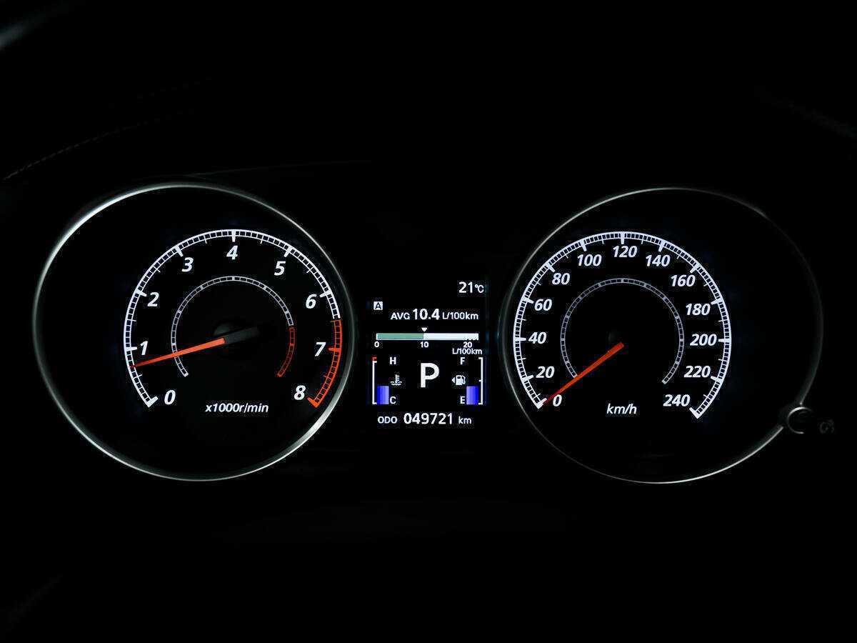 Mitsubishi Outlander с пробегом — 2011 год. Фото: #9