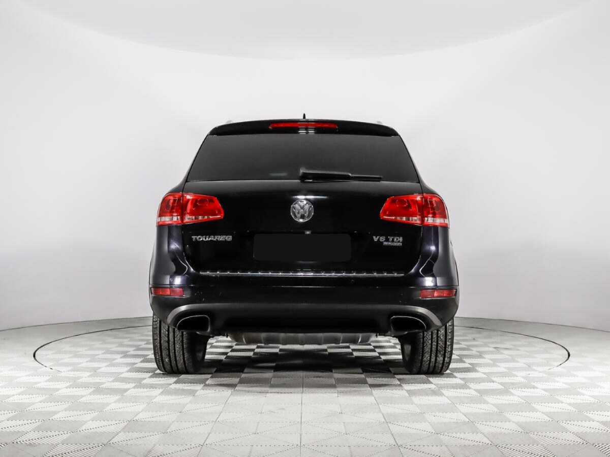 Volkswagen Touareg с пробегом — 2010 год. Фото: #5