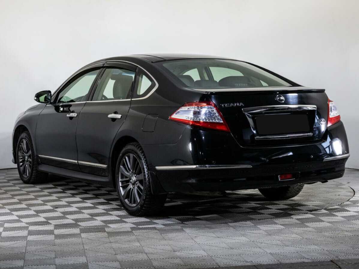 Nissan Teana с пробегом — 2013 год. Фото: #6