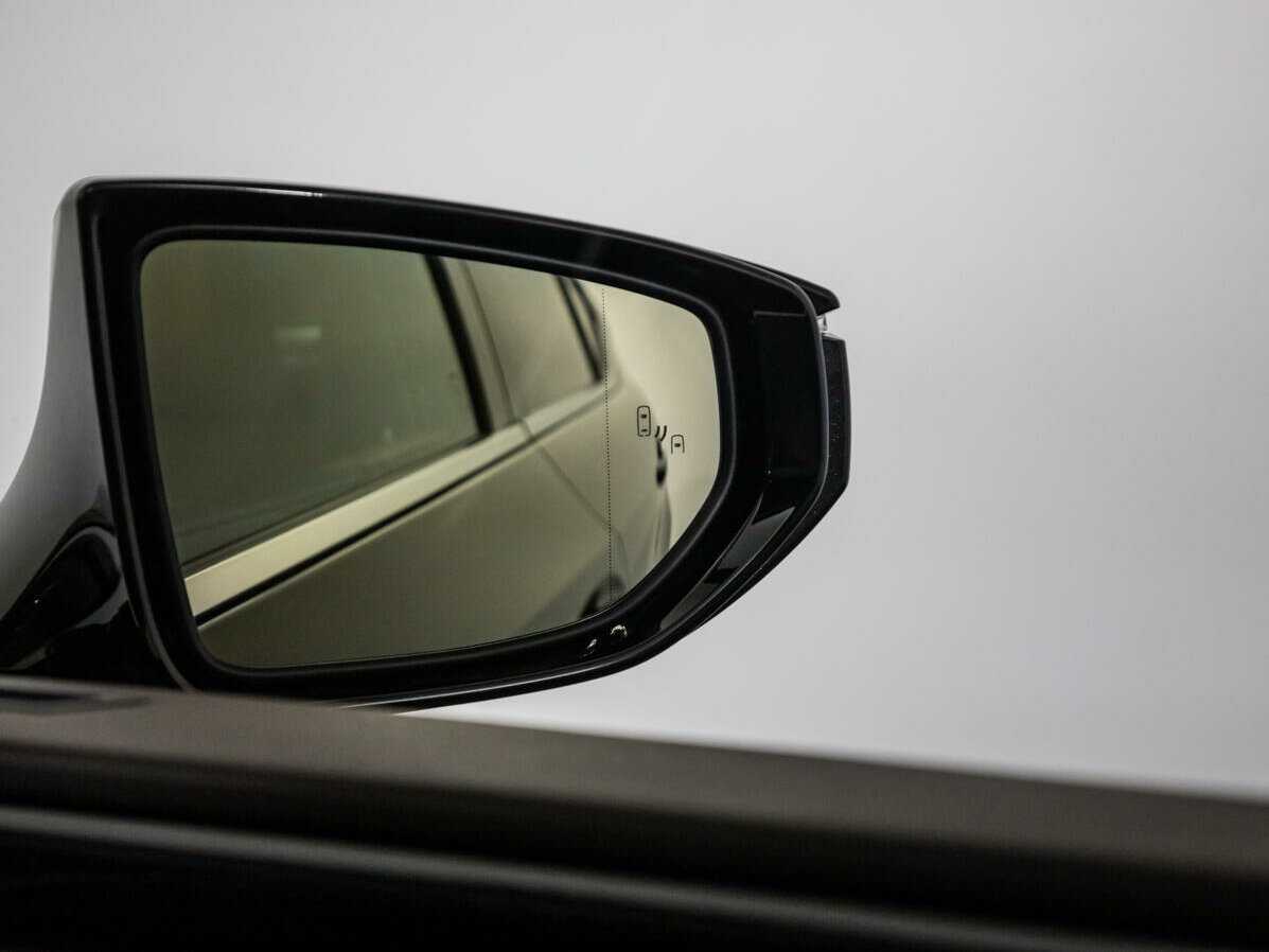 Lexus ES с пробегом — 2020 год. Фото: #24