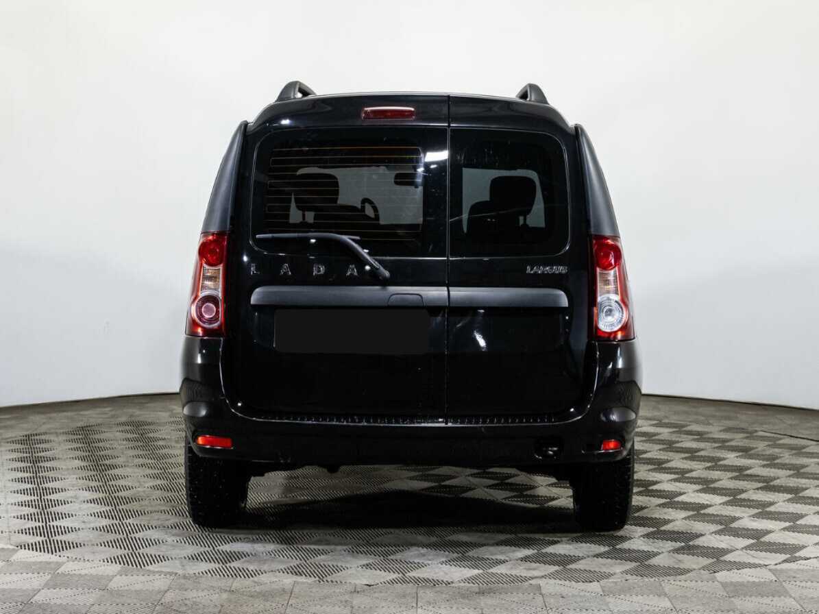 Lada (ВАЗ) Largus с пробегом — 2021 год. Фото: #4