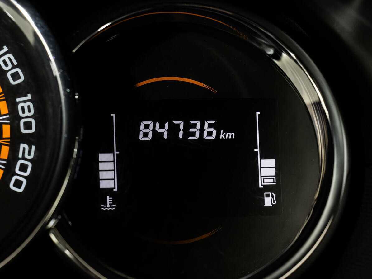 Lada (ВАЗ) Largus с пробегом — 2021 год. Фото: #10