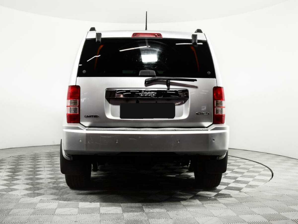 Jeep Cherokee с пробегом — 2008 год. Фото: #5