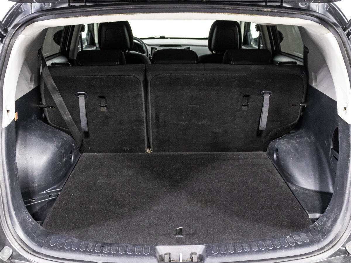 Kia Sportage с пробегом — 2011 год. Фото: #14