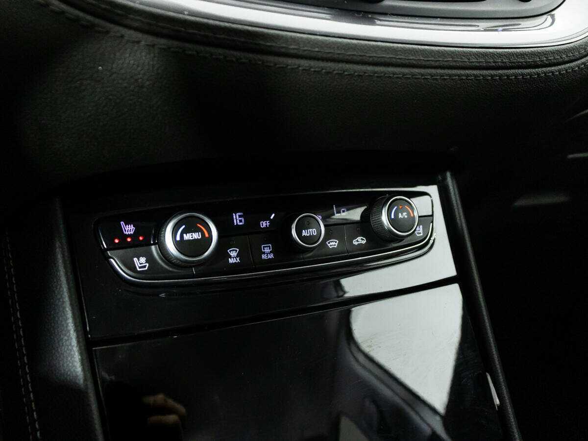 Opel Grandland с пробегом — 2018 год. Фото: #19