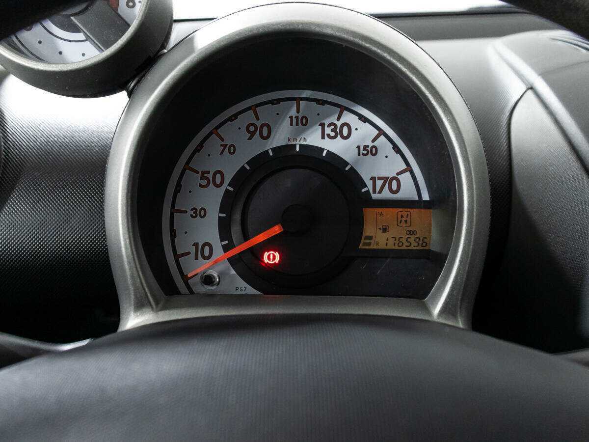 Peugeot 107 с пробегом — 2009 год. Фото: #10