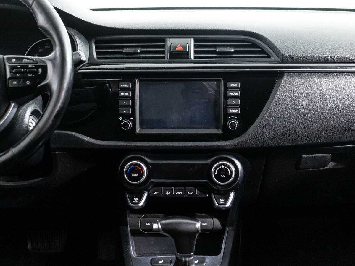 Kia Rio с пробегом — 2019 год. Фото: #13
