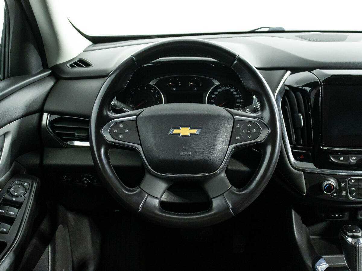 Chevrolet Traverse с пробегом — 2018 год. Фото: #22