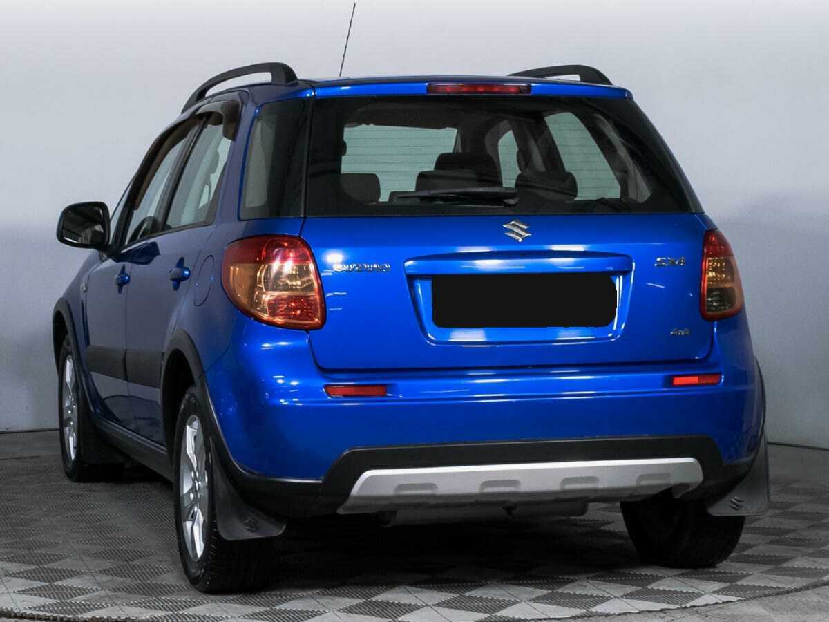 Suzuki SX4 с пробегом — 2011 год. Фото: #6
