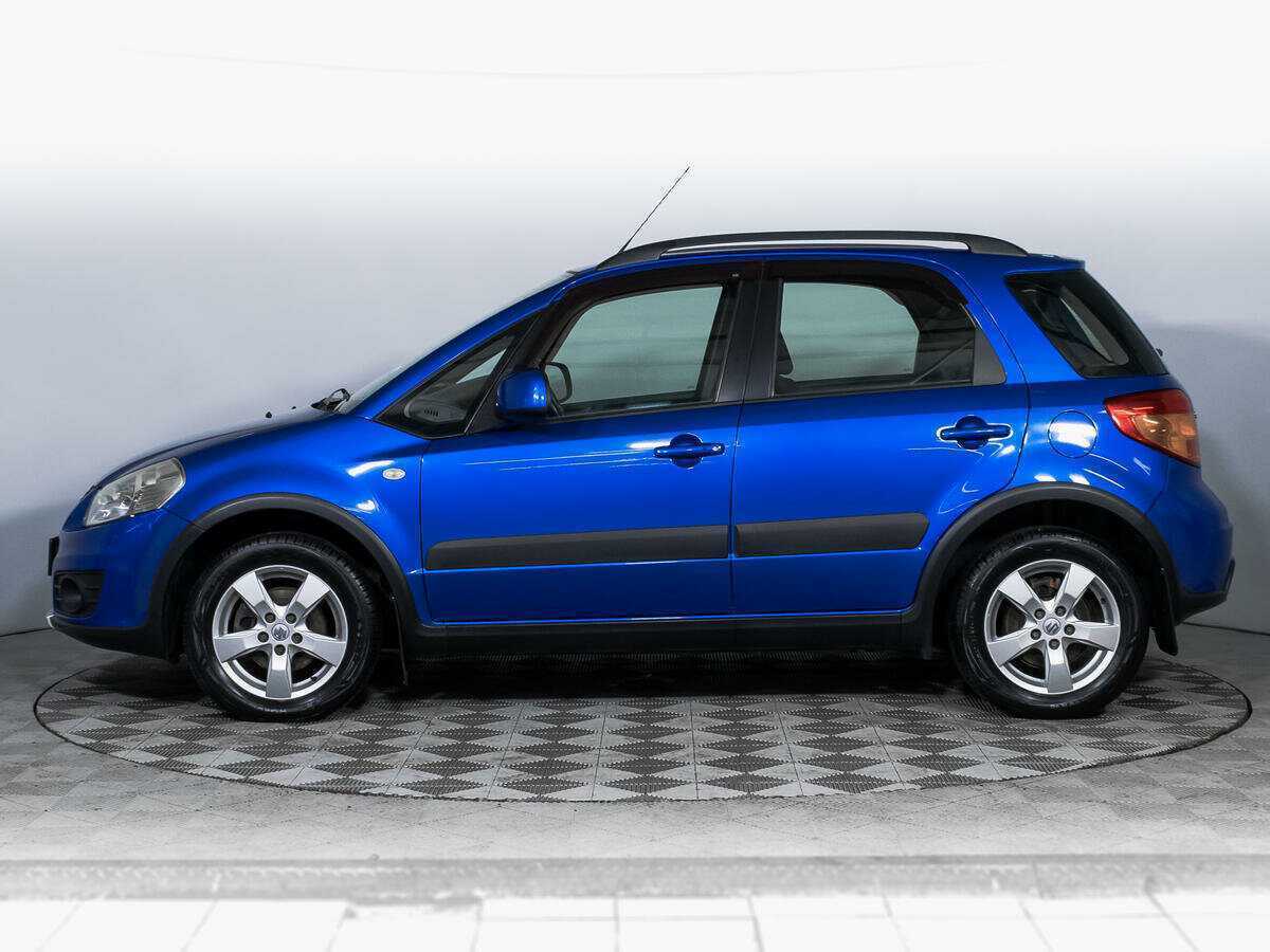 Suzuki SX4 с пробегом — 2011 год. Фото: #7