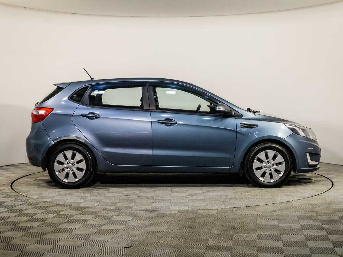 Kia Rio с пробегом — 2013 год. Фото: #2