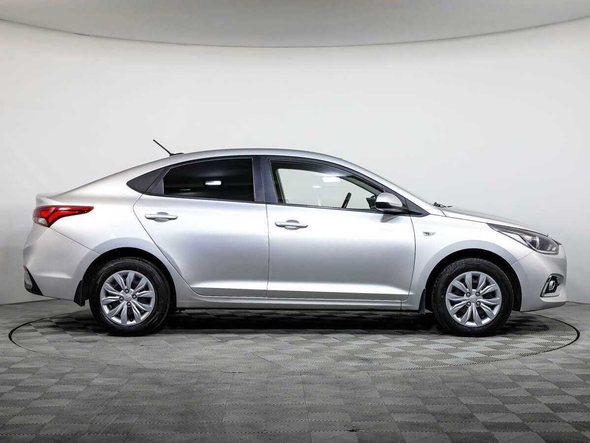 Hyundai Solaris с пробегом — 2018 год. Фото: #2