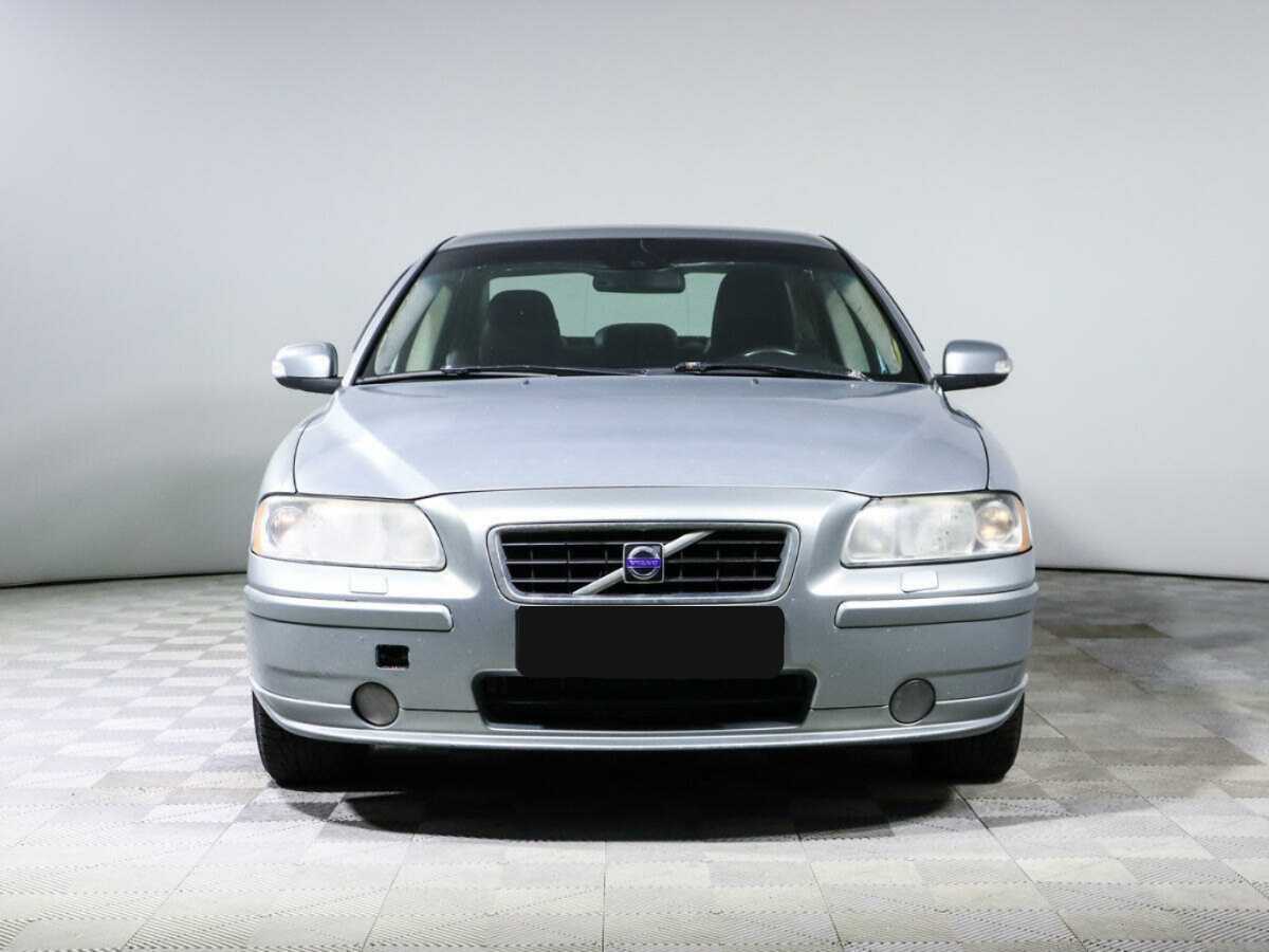 Volvo S60 с пробегом — 2009 год. Фото: #1