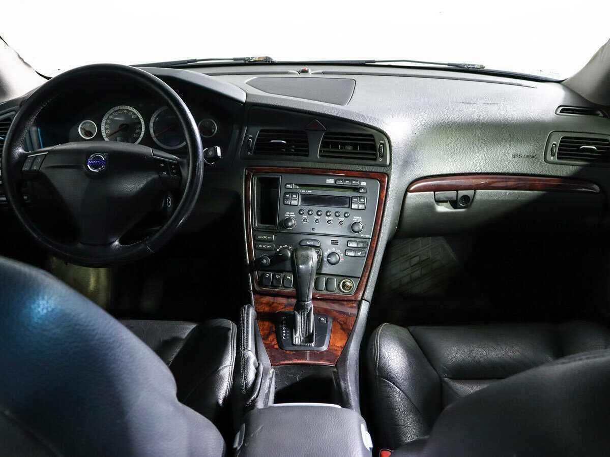 Volvo S60 с пробегом — 2009 год. Фото: #11