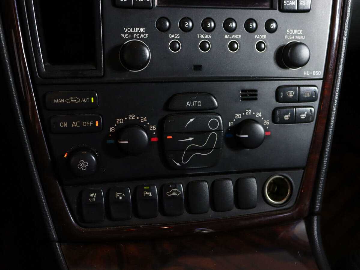 Volvo S60 с пробегом — 2009 год. Фото: #17