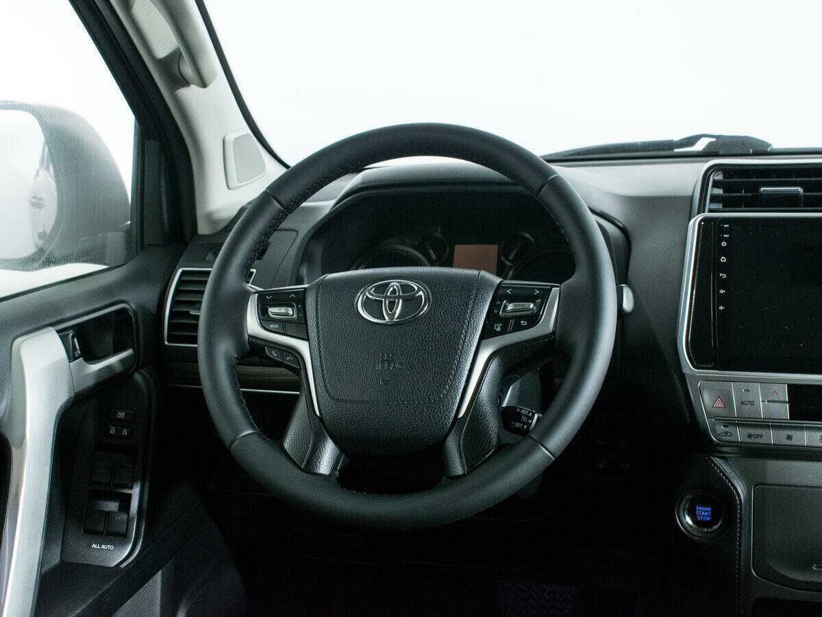 Toyota Land Cruiser Prado с пробегом — 2019 год. Фото: #14
