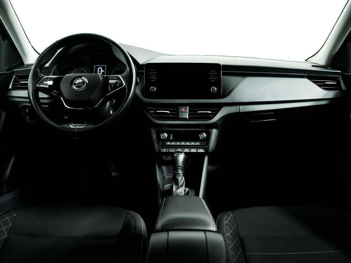 Skoda Rapid с пробегом — 2020 год. Фото: #10