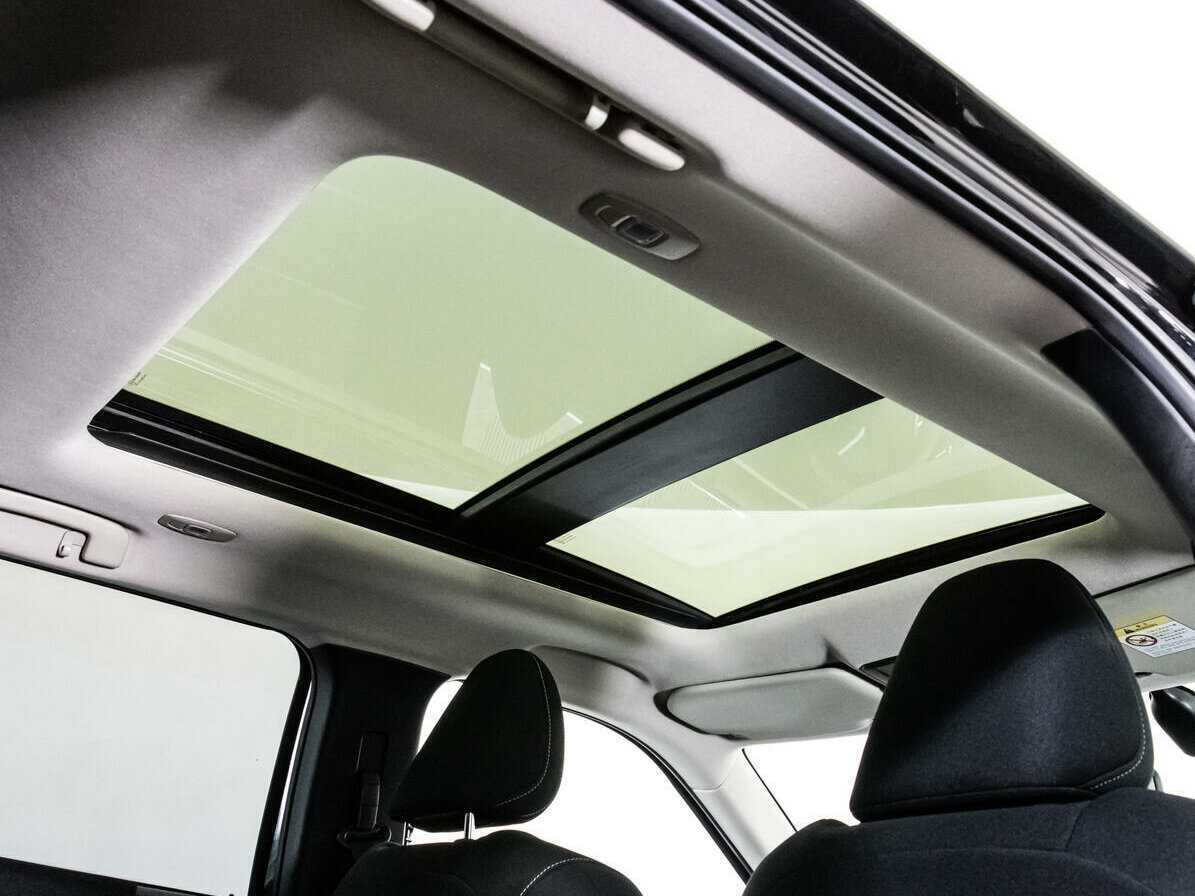 Mitsubishi Outlander с пробегом — 2023 год. Фото: #15