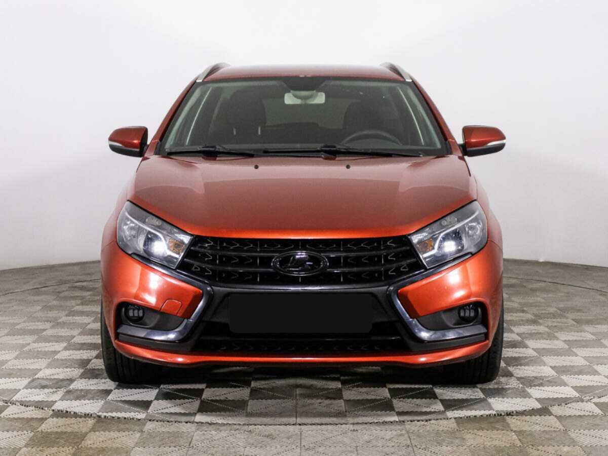 Lada (ВАЗ) Vesta с пробегом — 2018 год. Фото: #1