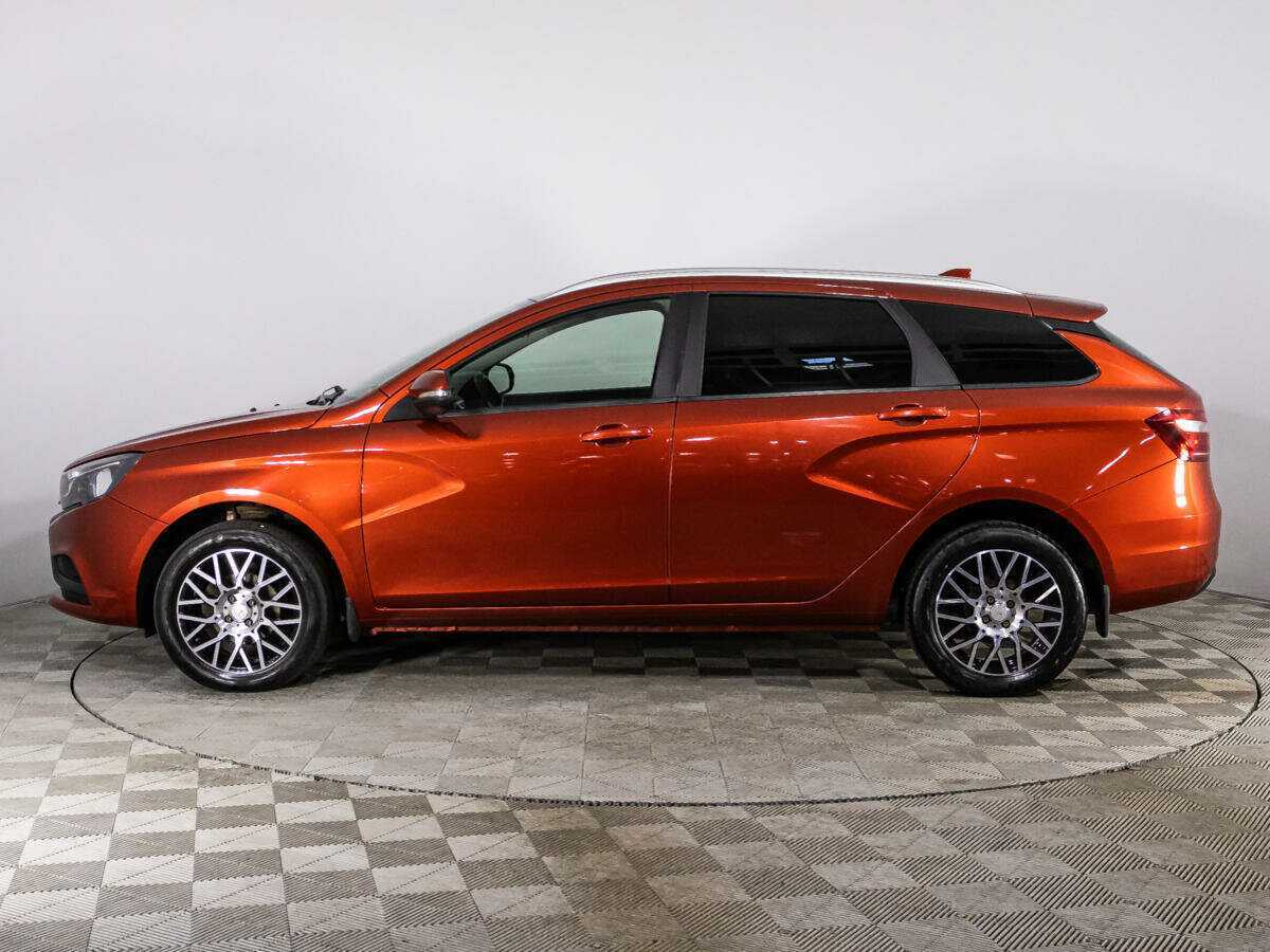 Lada (ВАЗ) Vesta с пробегом — 2018 год. Фото: #7