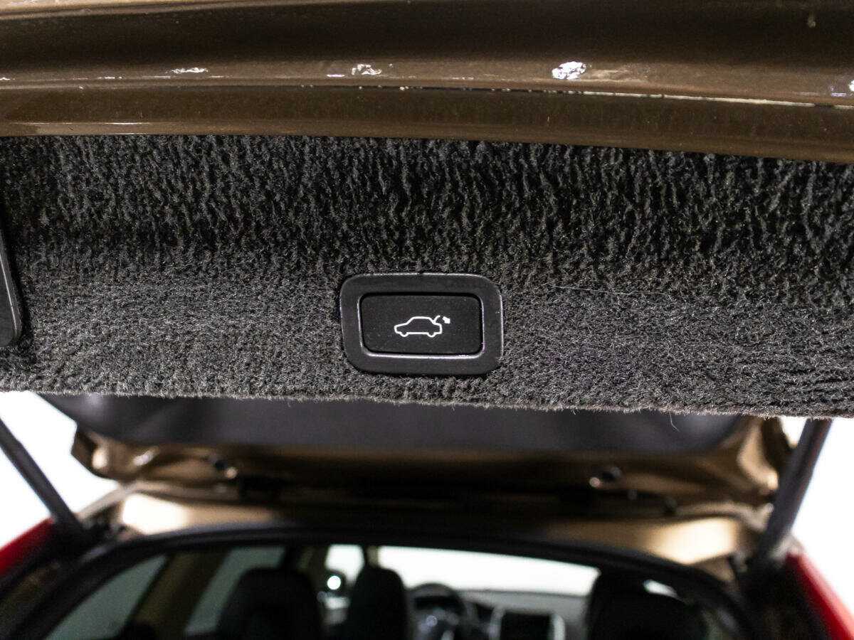 Volvo XC60 с пробегом — 2012 год. Фото: #14