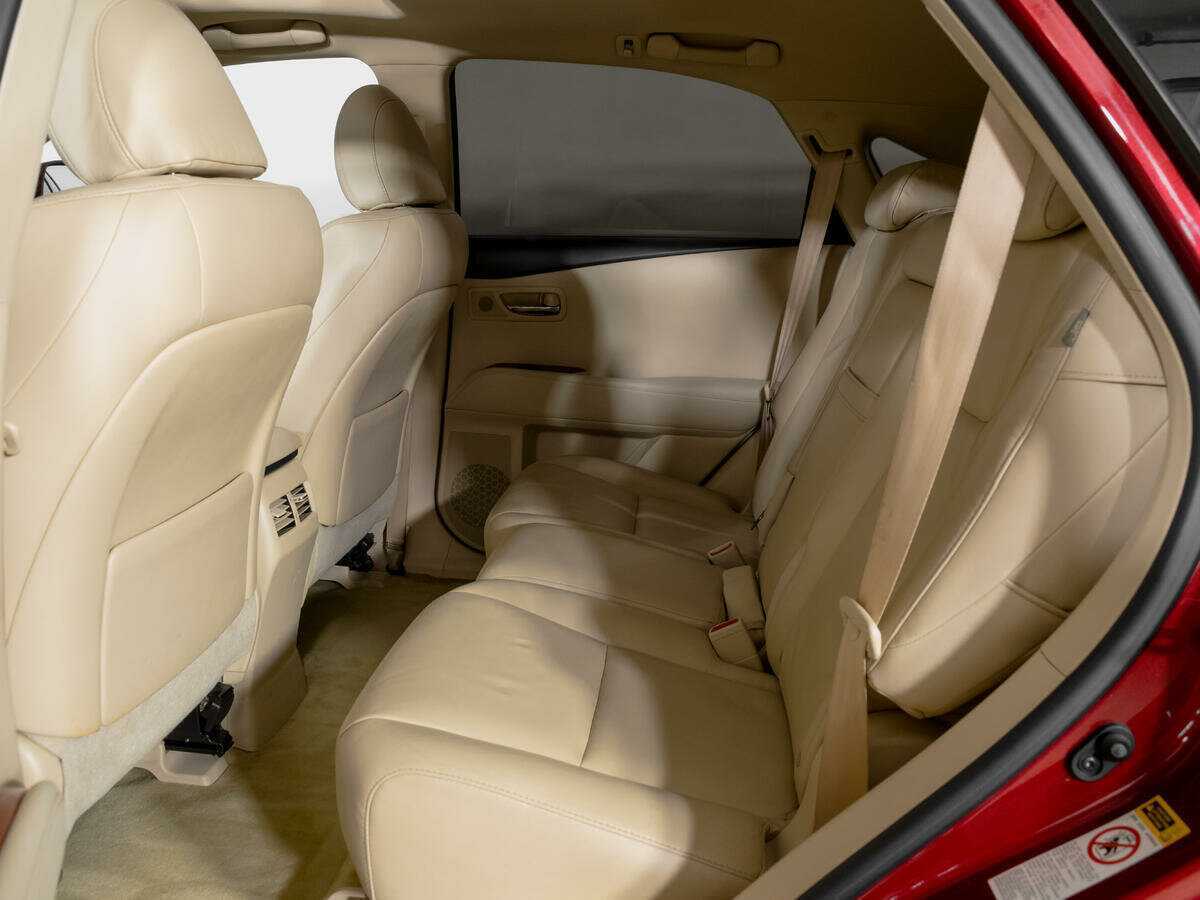 Lexus RX с пробегом — 2010 год. Фото: #9