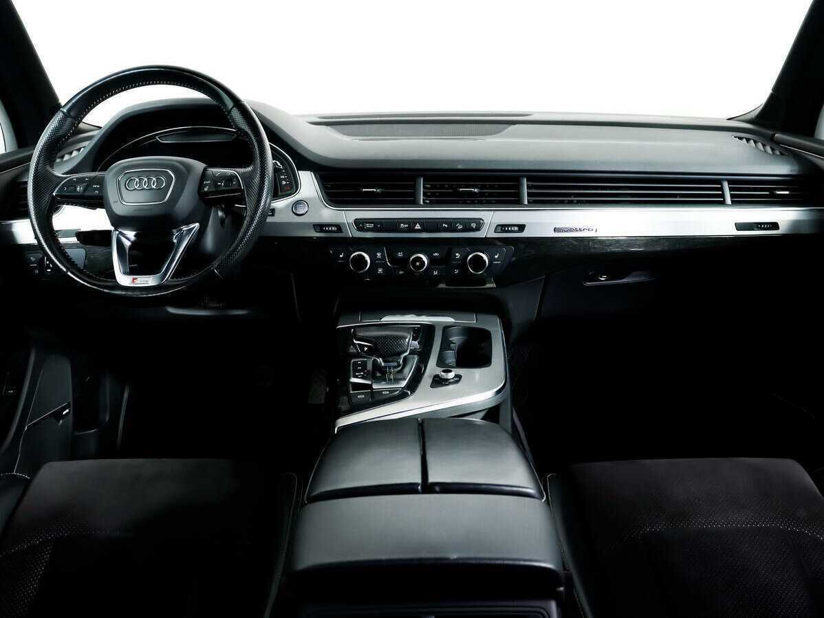 Audi Q7 с пробегом — 2015 год. Фото: #10