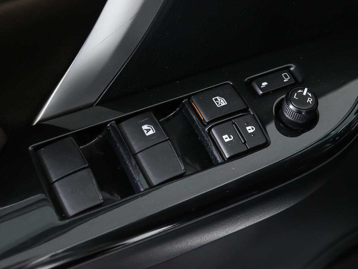 Toyota Fortuner с пробегом — 2017 год. Фото: #14