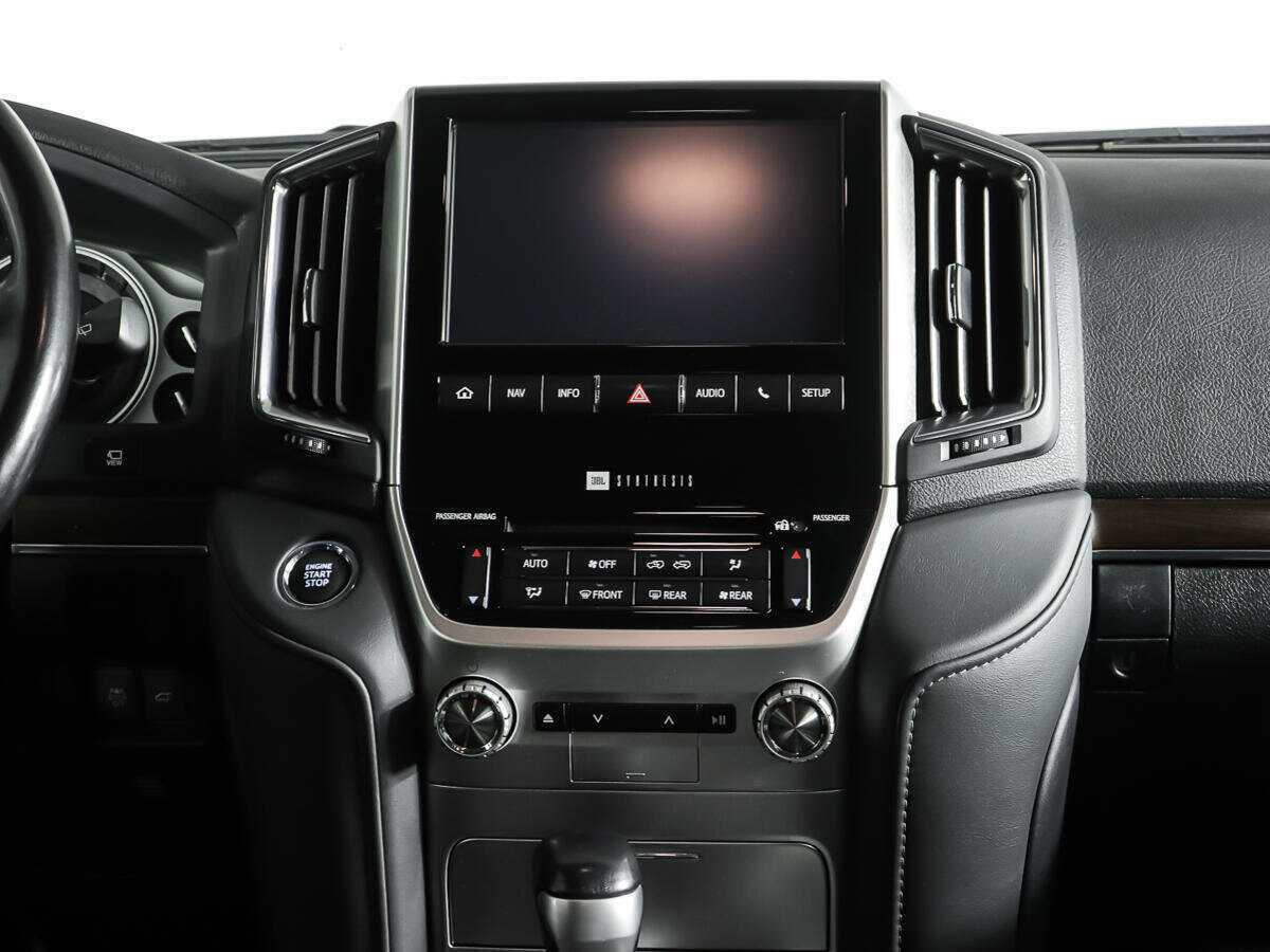 Toyota Land Cruiser с пробегом — 2021 год. Фото: #10