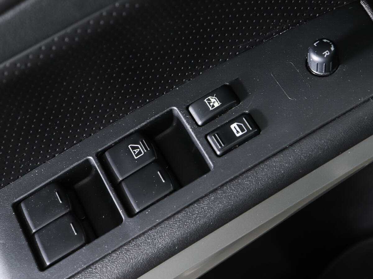 Nissan X-Trail с пробегом — 2013 год. Фото: #14