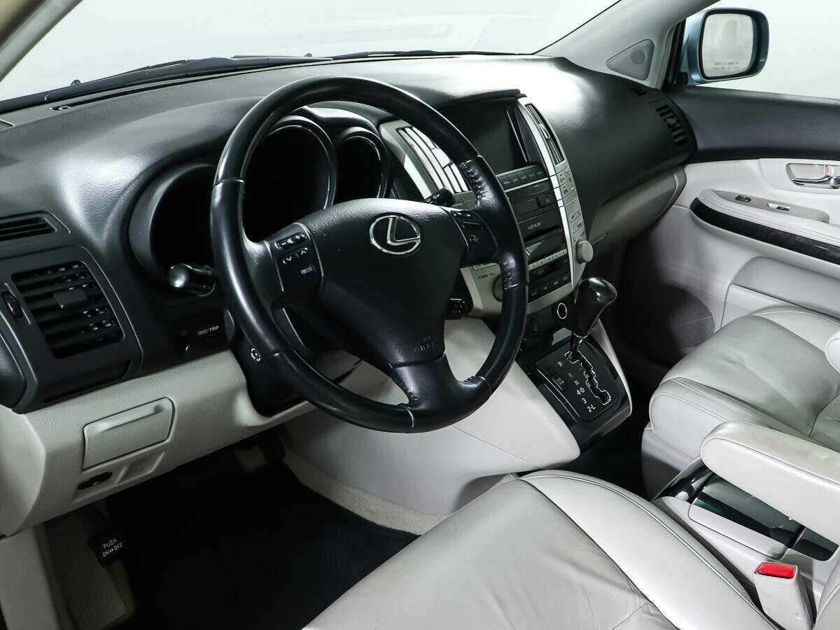 Lexus RX с пробегом — 2008 год. Фото: #12