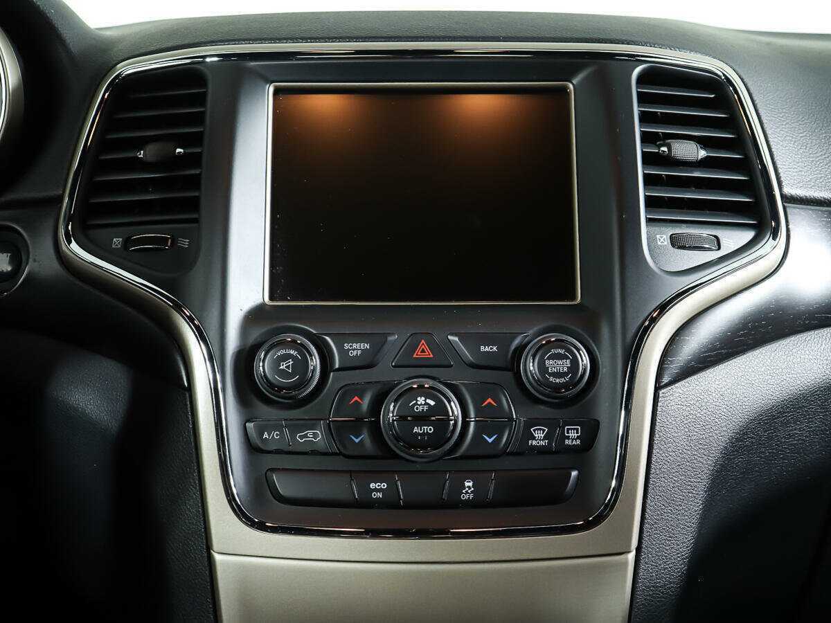 Jeep Grand Cherokee с пробегом — 2013 год. Фото: #10