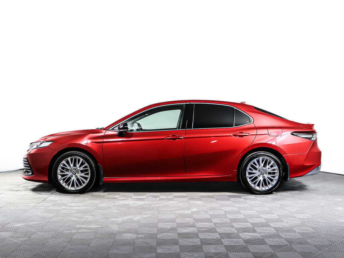 Toyota Camry с пробегом — 2021 год. Фото: #5