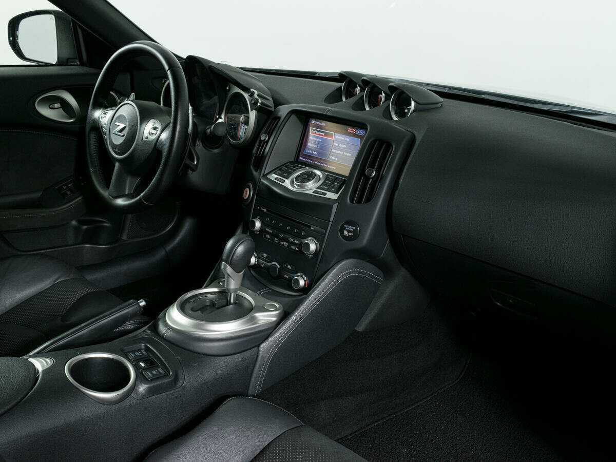 Nissan 370Z с пробегом — 2019 год. Фото: #8