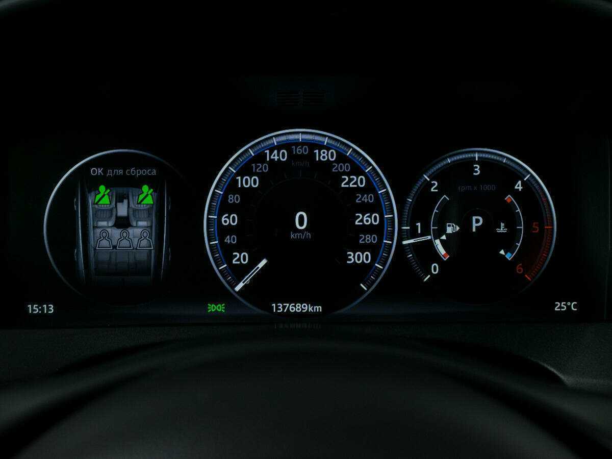 Jaguar F-Pace с пробегом — 2016 год. Фото: #13